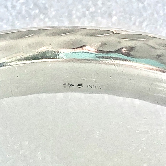 SILPADA Sterling Silver Hammered Oval Bangle Bracelet B31117 - Picture 15 of 17